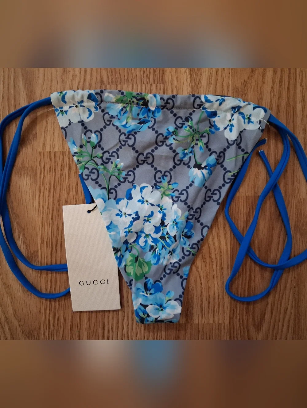 NWT GUCCI Blooms Supreme 2 Piece Floral Bikini.  Womens.  Size Large. - Picture 8 of 15